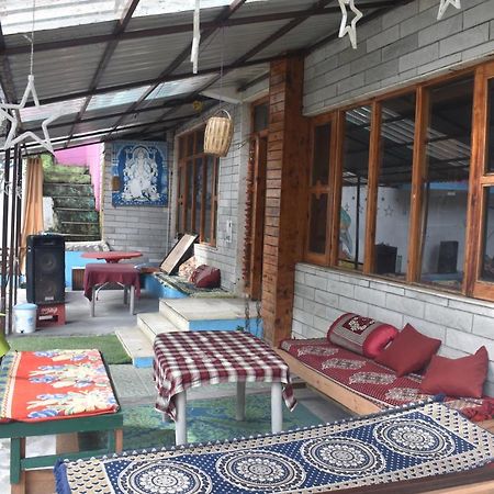 Hotel Deep Forest Kasol Esterno foto