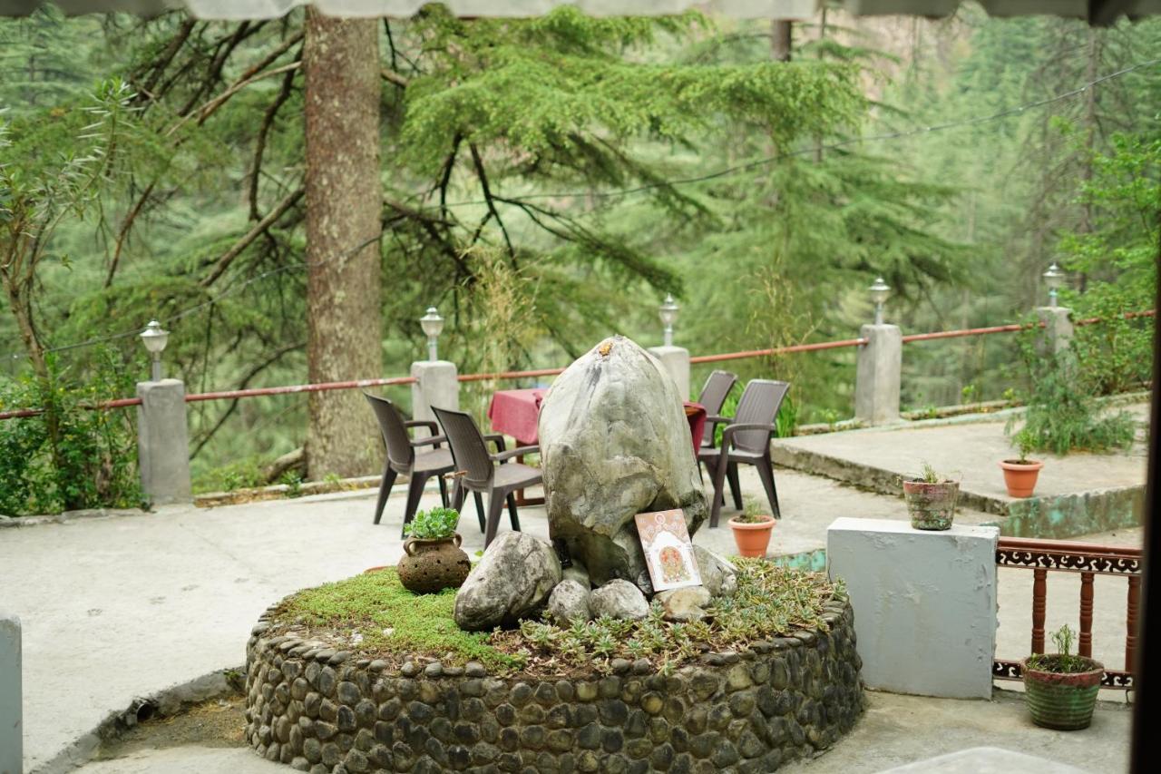 Hotel Deep Forest Kasol Esterno foto