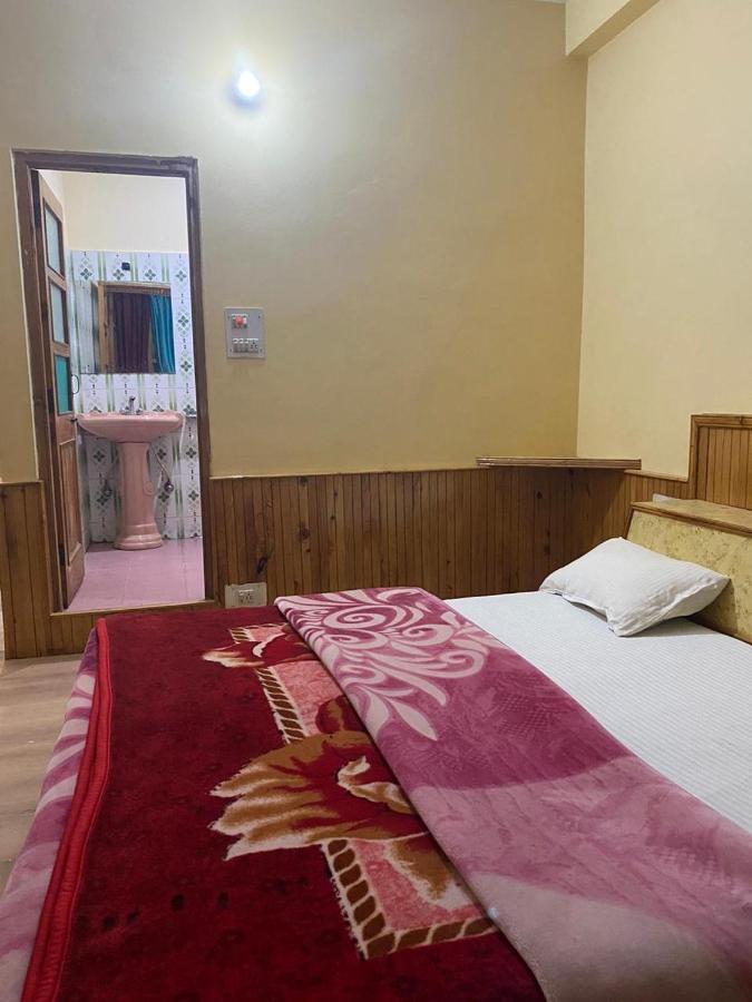 Hotel Deep Forest Kasol Esterno foto