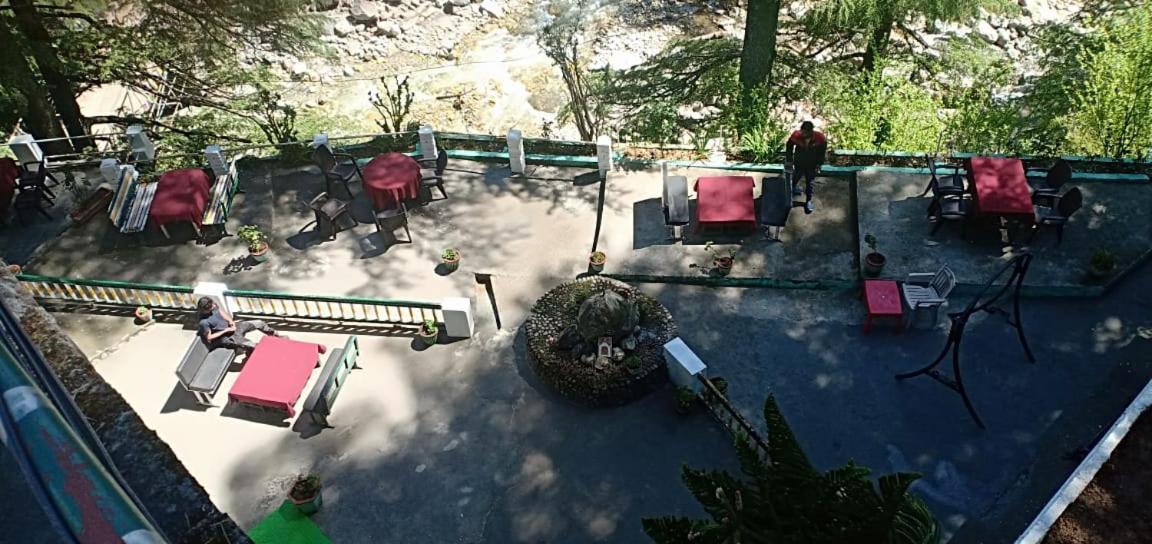 Hotel Deep Forest Kasol Esterno foto