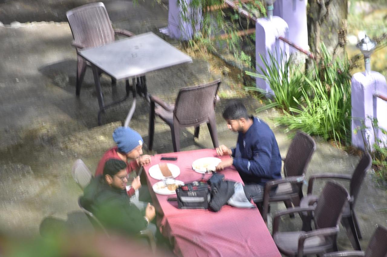 Hotel Deep Forest Kasol Esterno foto