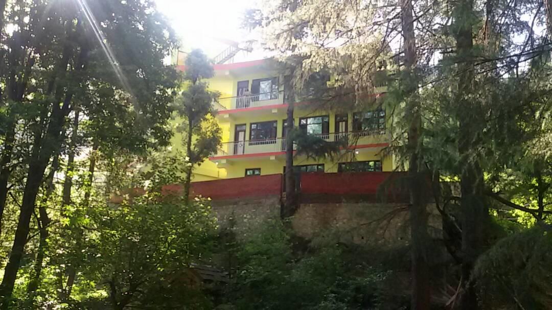 Hotel Deep Forest Kasol Esterno foto