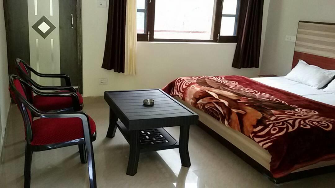 Hotel Deep Forest Kasol Esterno foto