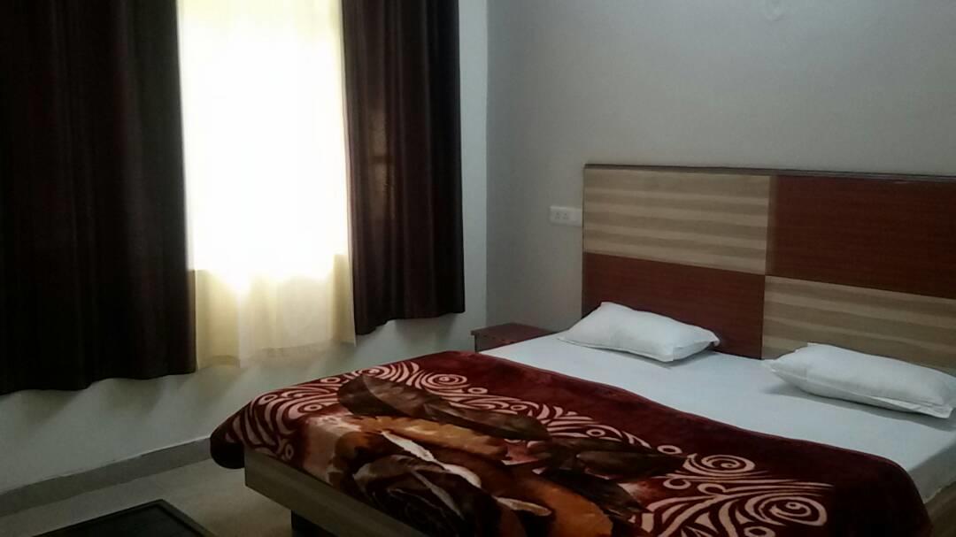 Hotel Deep Forest Kasol Esterno foto